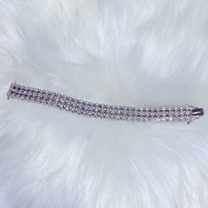 *sold* Real diamonds 💎 Triple tennis bracelet!!